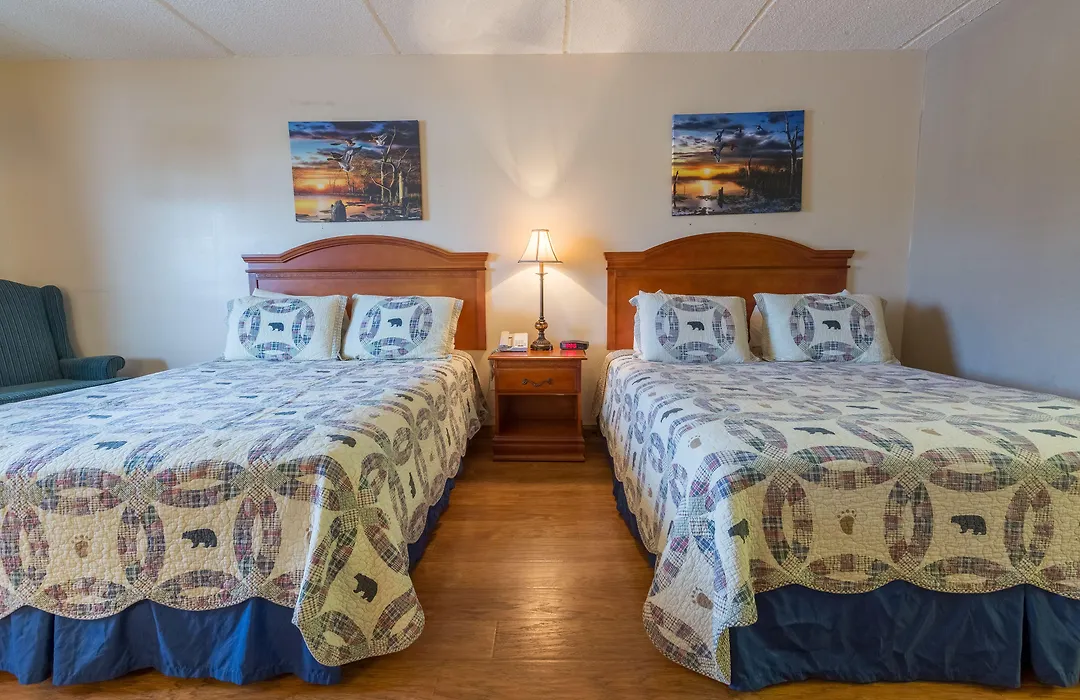 Mountain Breeze Motel-1