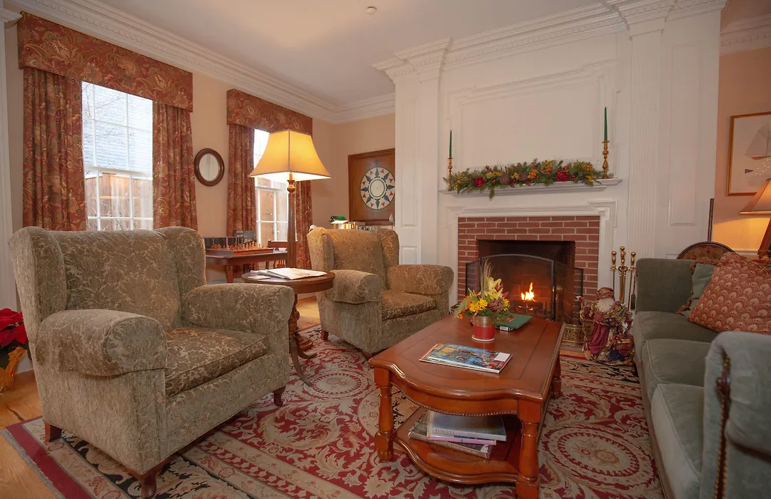 Compass Rose Inn-1
