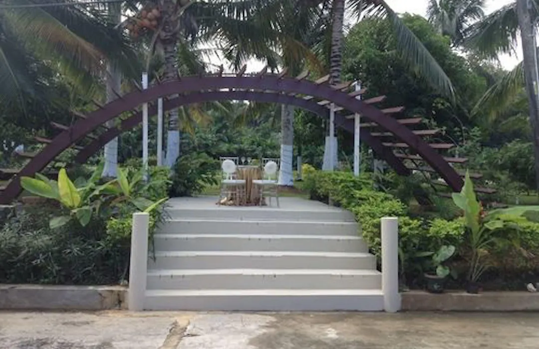 Waters Edge Guest House-1