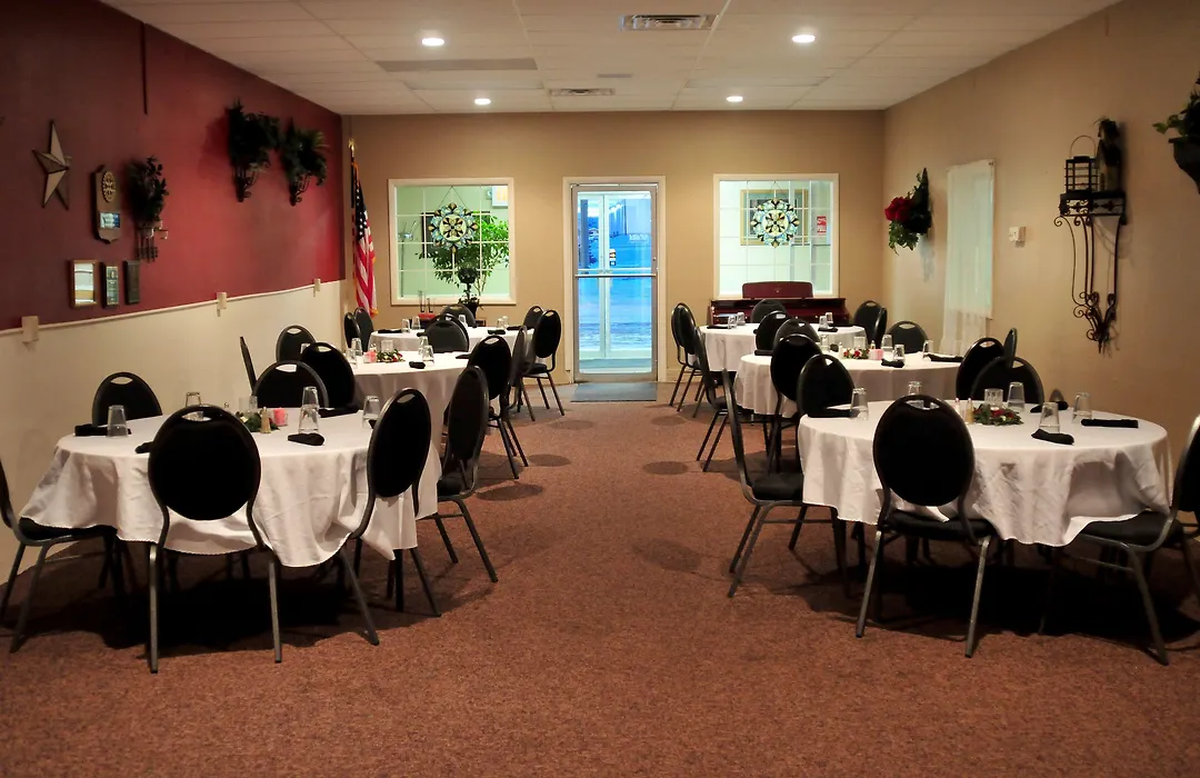 Yellowstone River Inn-1