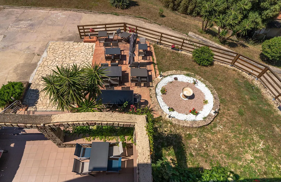 Hotel Hibiscus-1