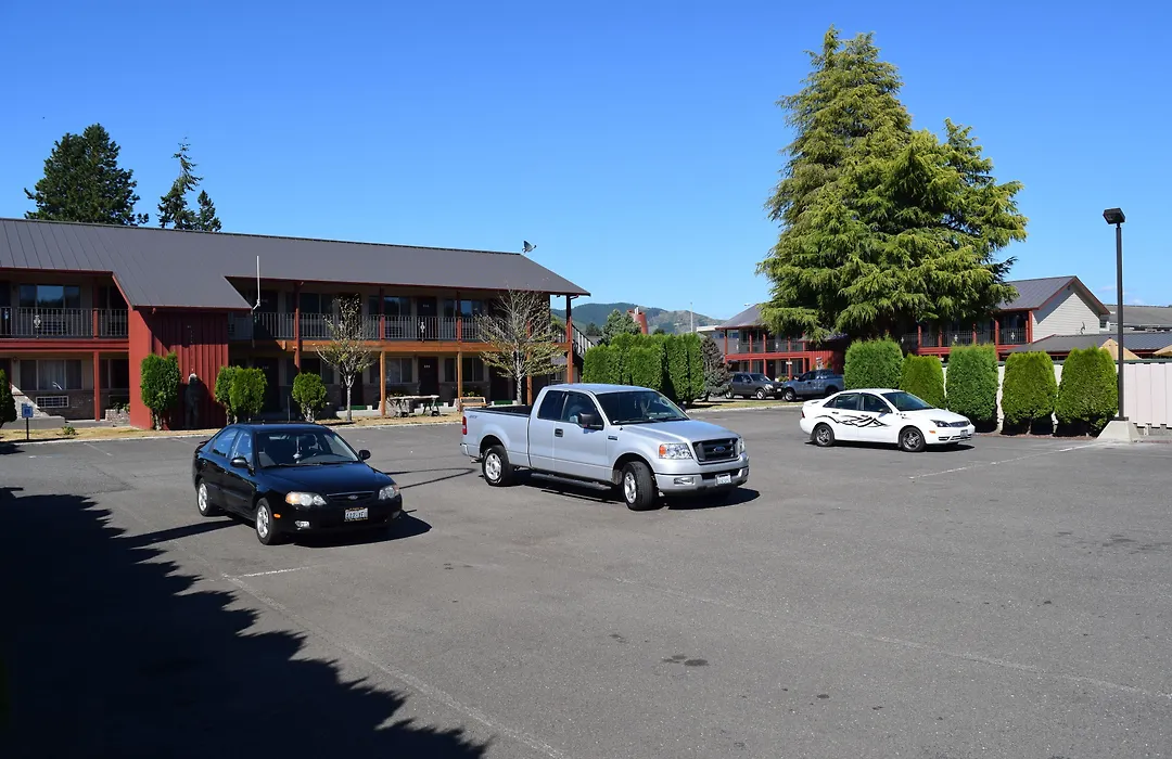 Forks Motel-1