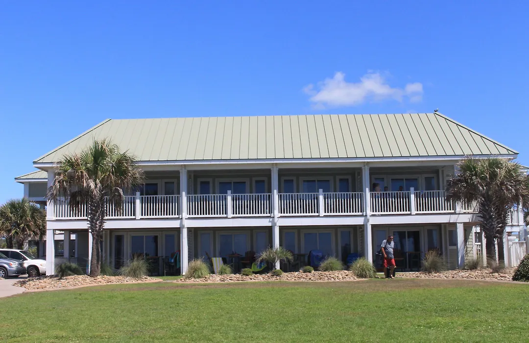 Islander Hotel & Resort-1