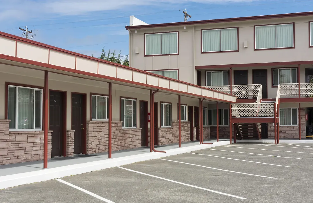 Flagstone Motel-1