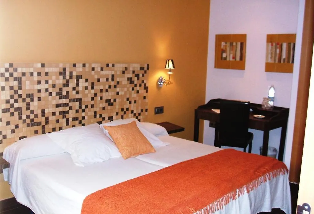 Hotel Castillo-1