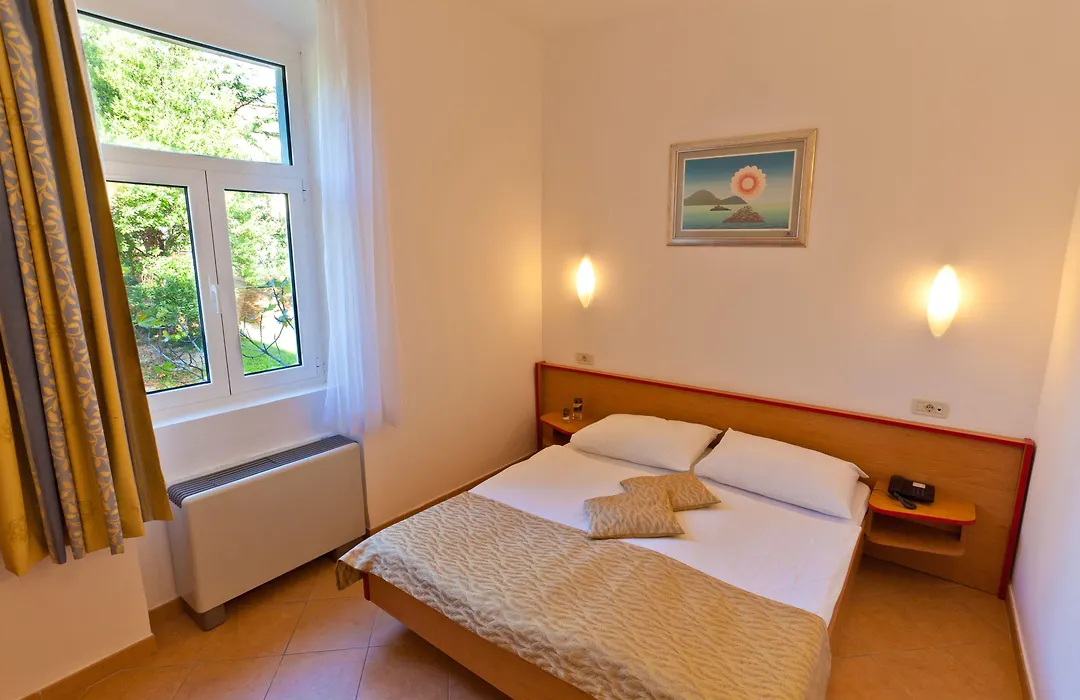 Villa Tamaris - Hotel Resort Drazica-1