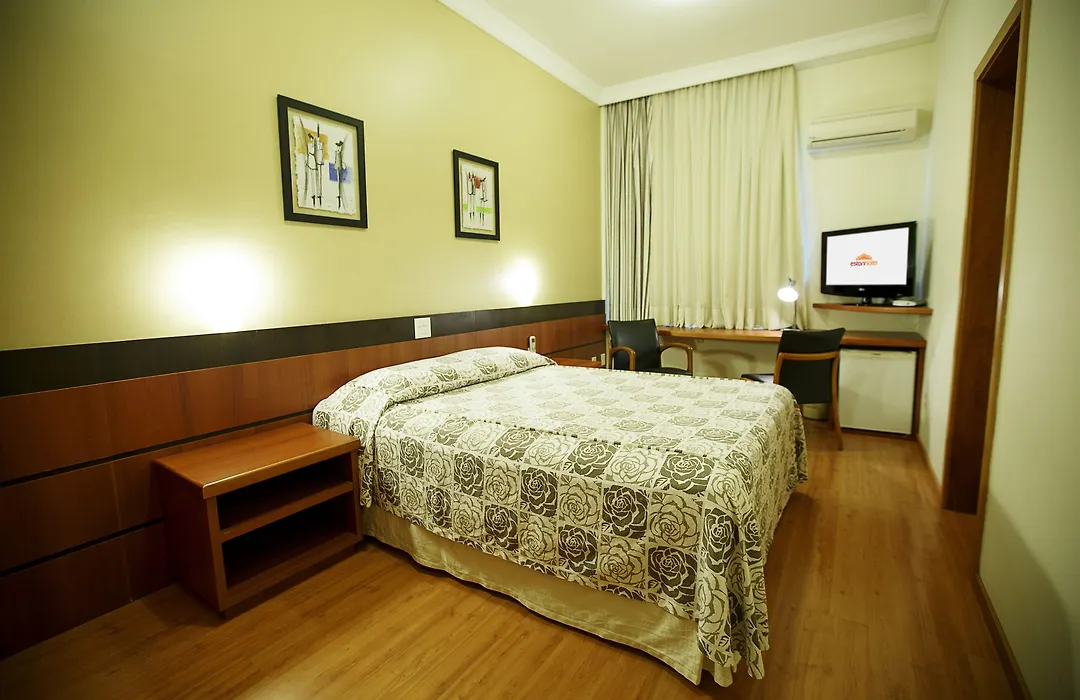 Eston Hotel - LOCALIZAÇÃO CENTRAL PRIVILEGIADA -PET FRIENDLY-1