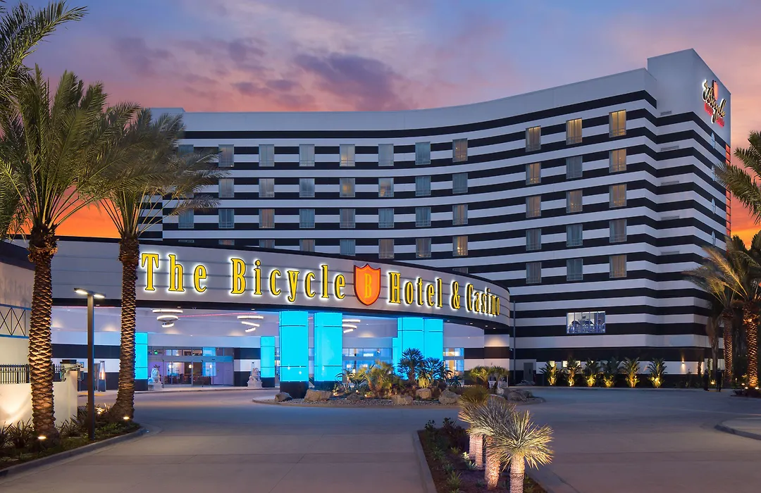 Parkwest Bicycle Casino-1