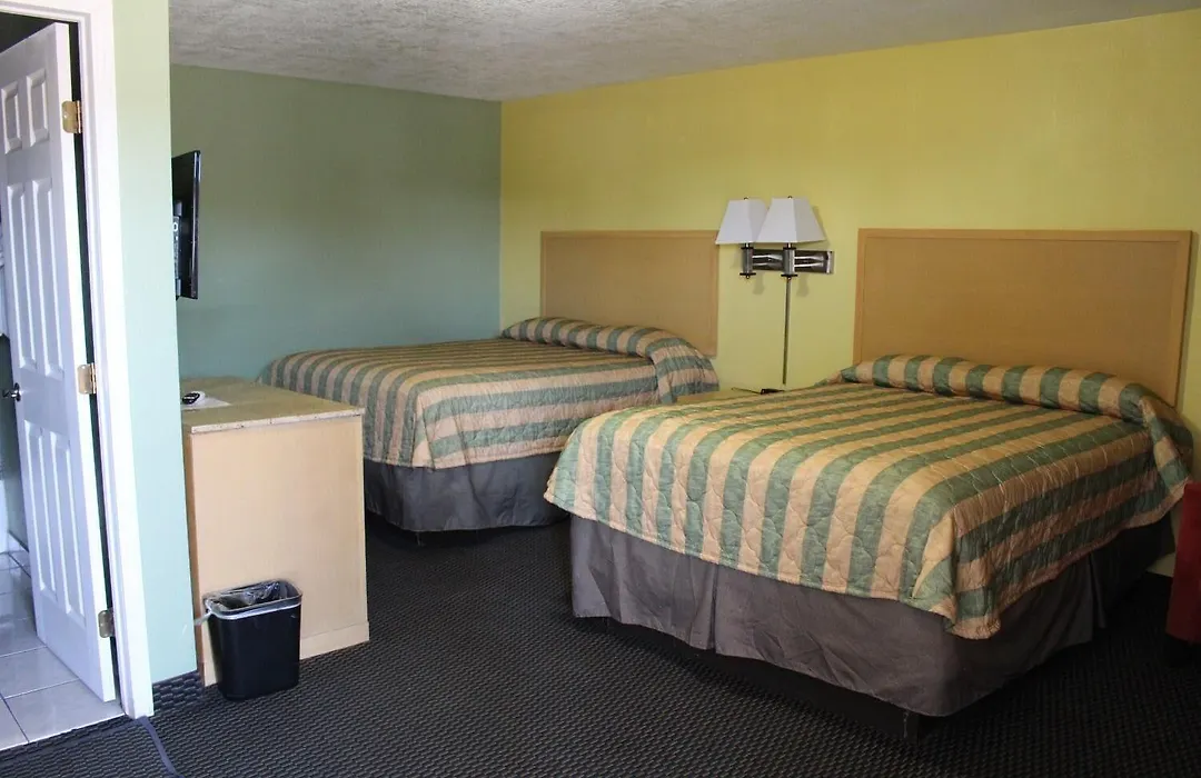 Deluxe Inn Fort Stockton-1