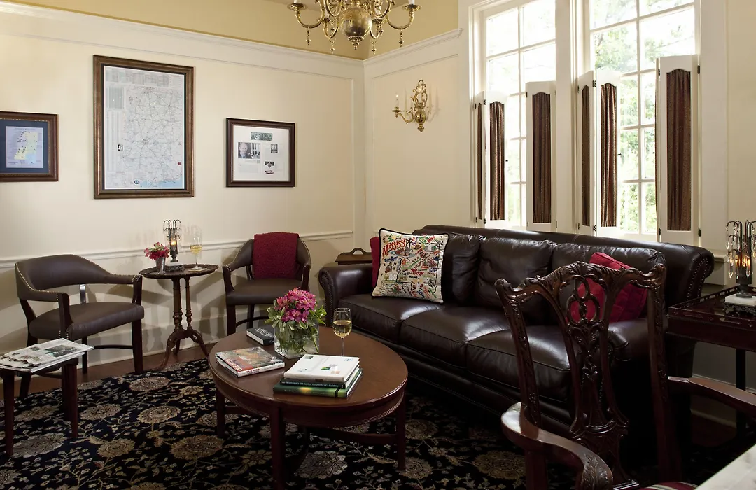 Fairview Inn-1