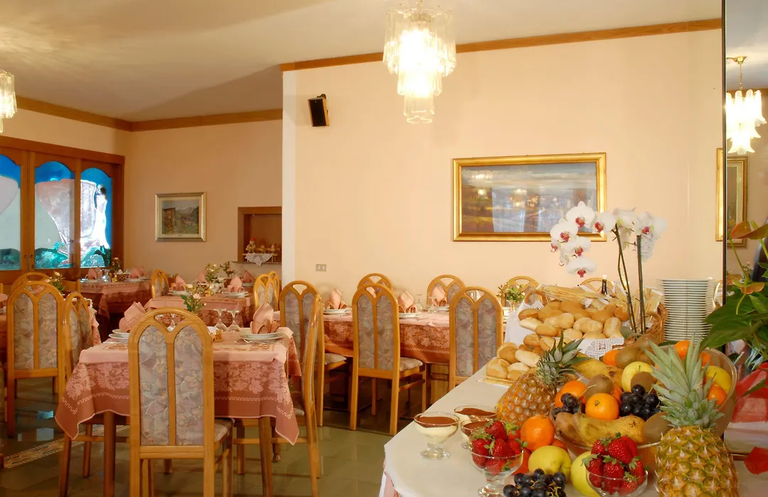 Hotel Sass Maor-1