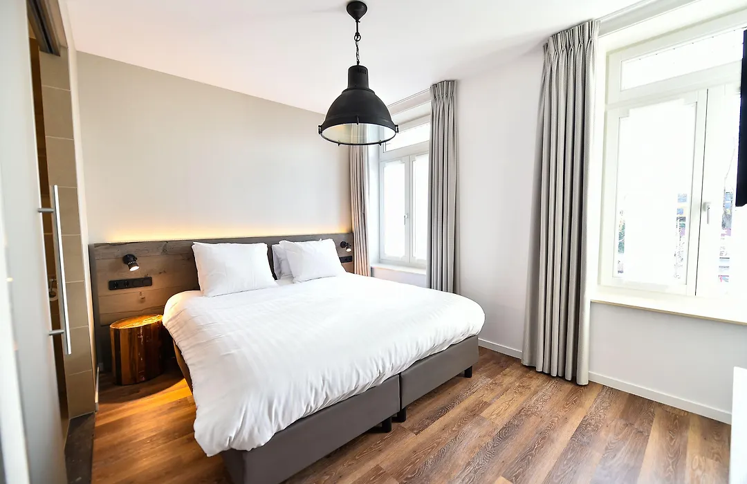 Brasserie-Hotel Antje van de Statie-1