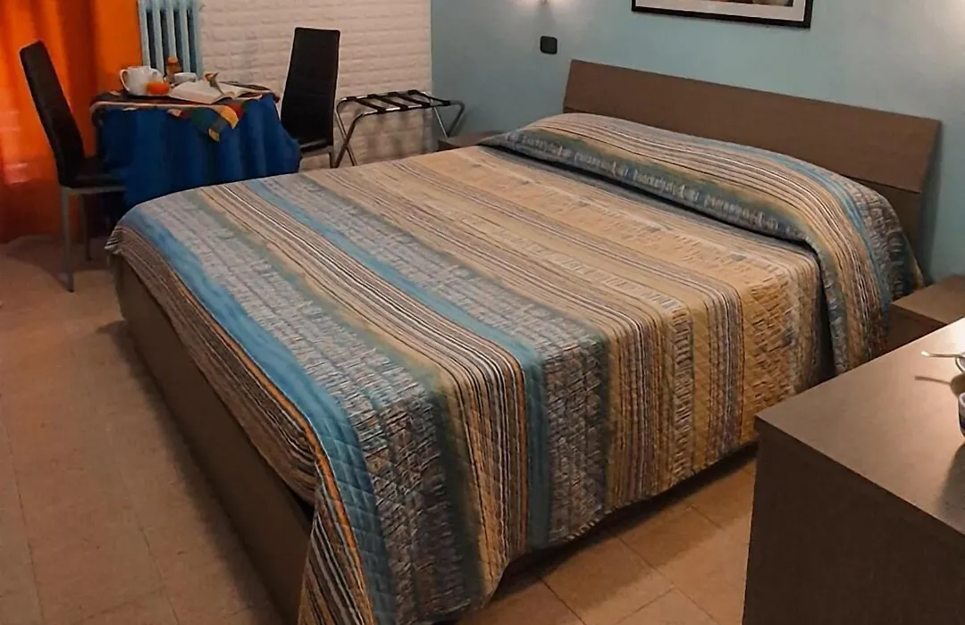 Hotel Mediterraneo-1