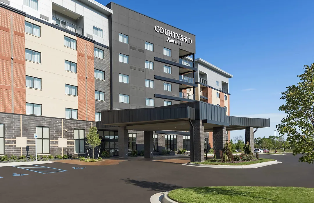 Courtyard By Marriott Mt. Pleasant At Central Michigan University-1