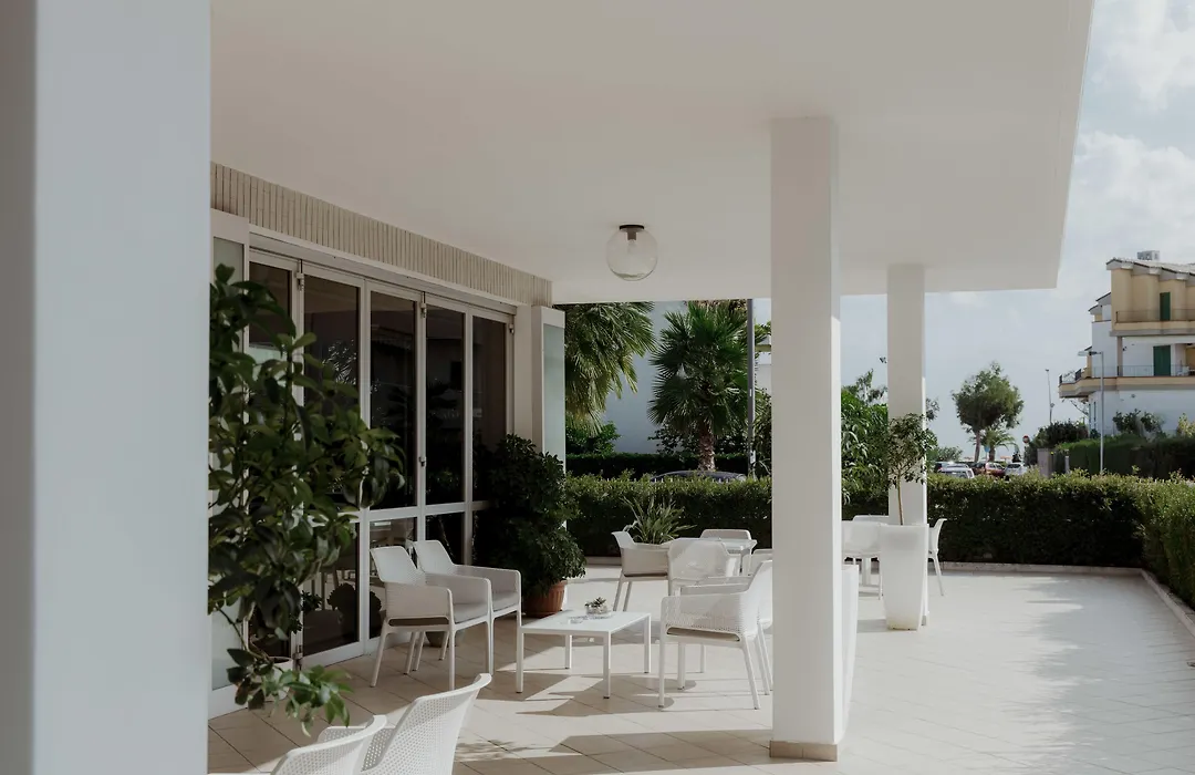 Hotel Caravel-1