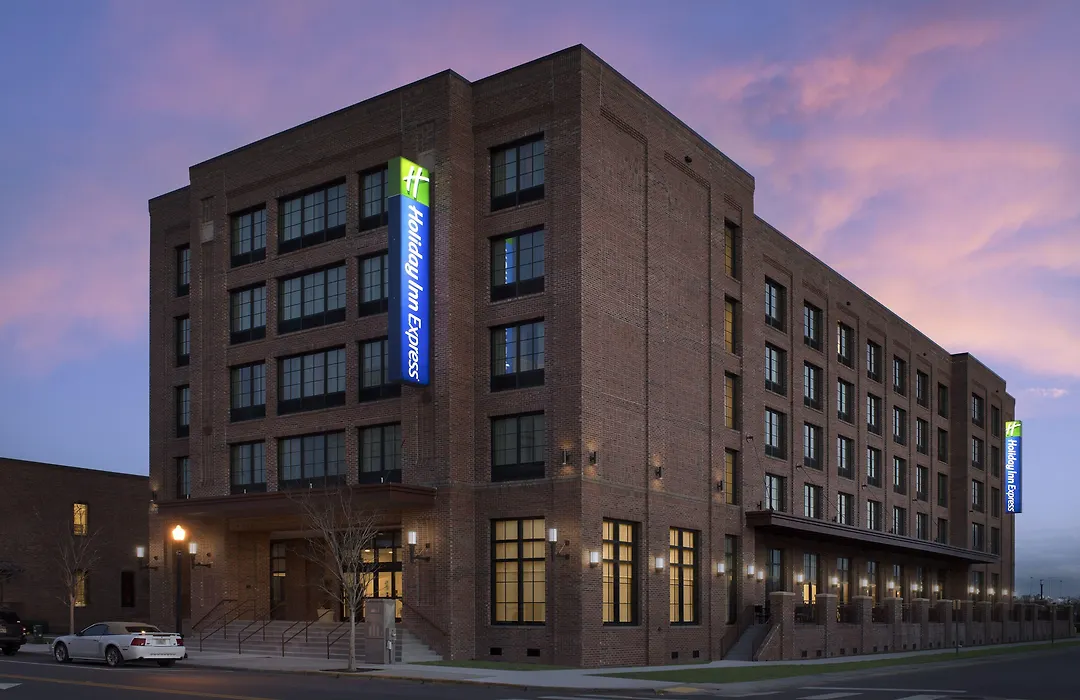 Holiday Inn Express Pensacola Downtown By Ihg-1