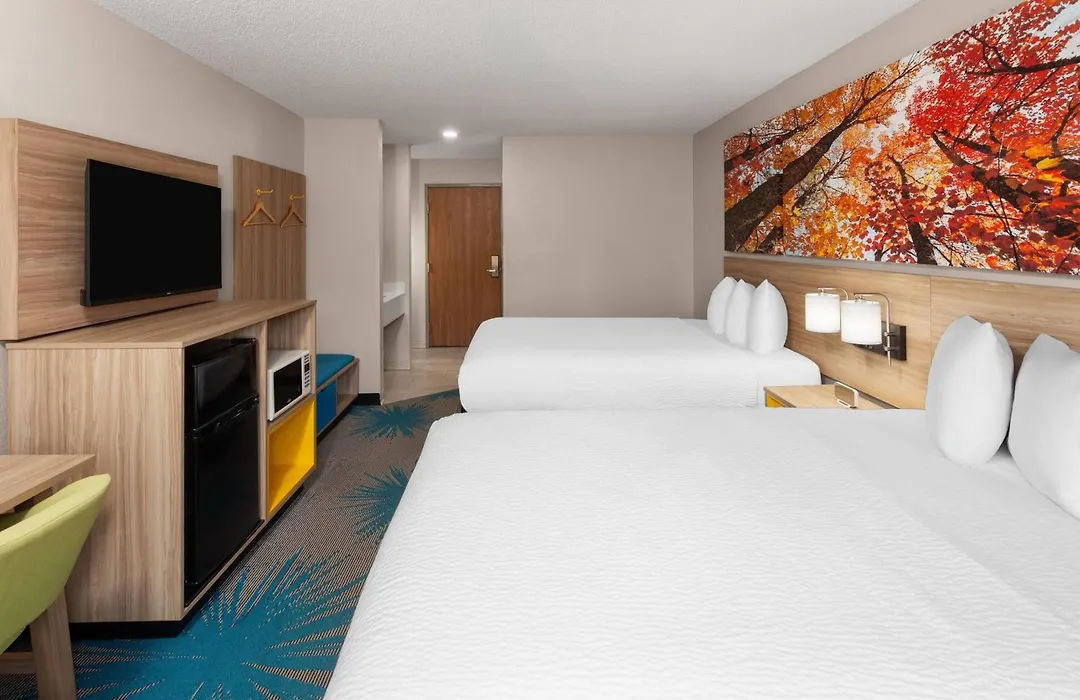 Days Inn By Wyndham Eagle River-1