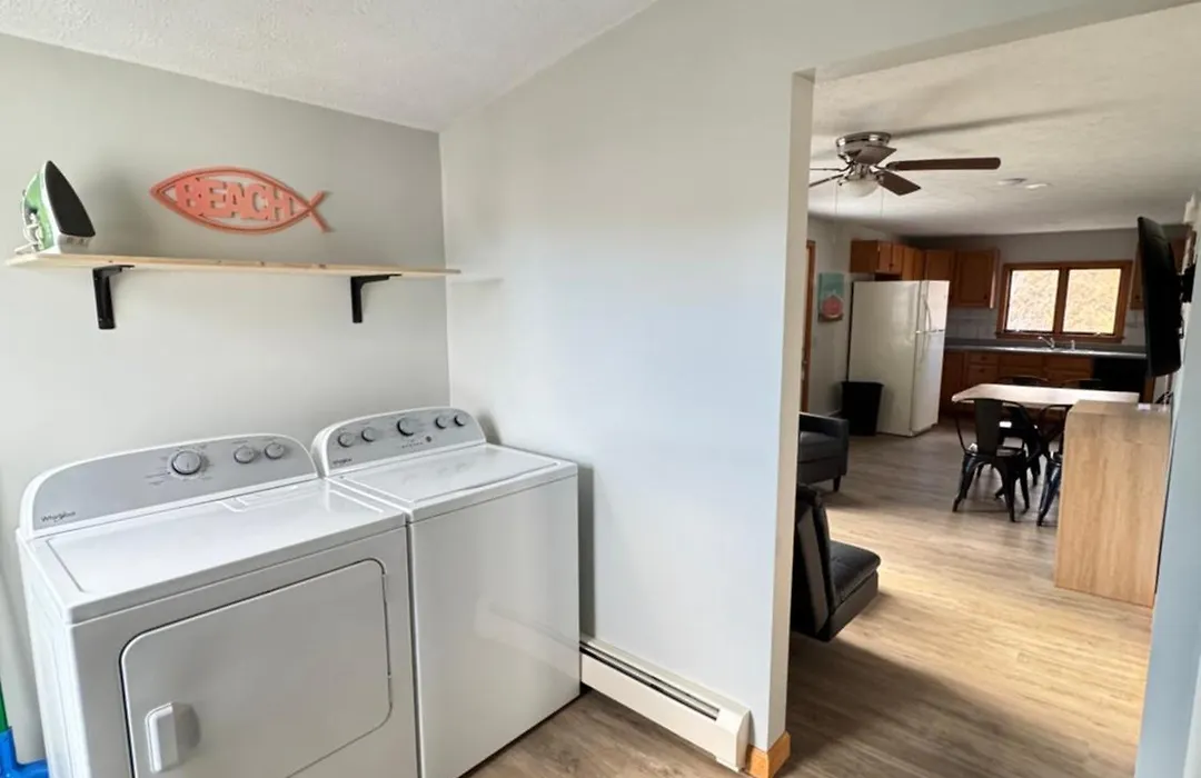 Abellona Inn & Suites-1
