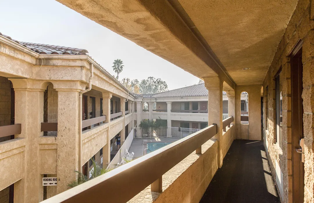 Premier Inns Thousand Oaks-1