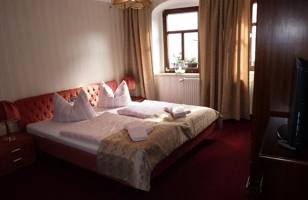 Hotel Zur Traube-1