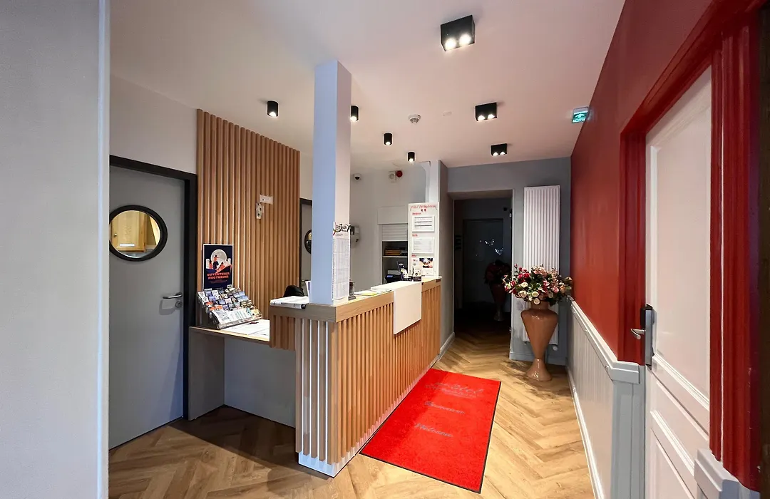 Hotel Angleterre-1