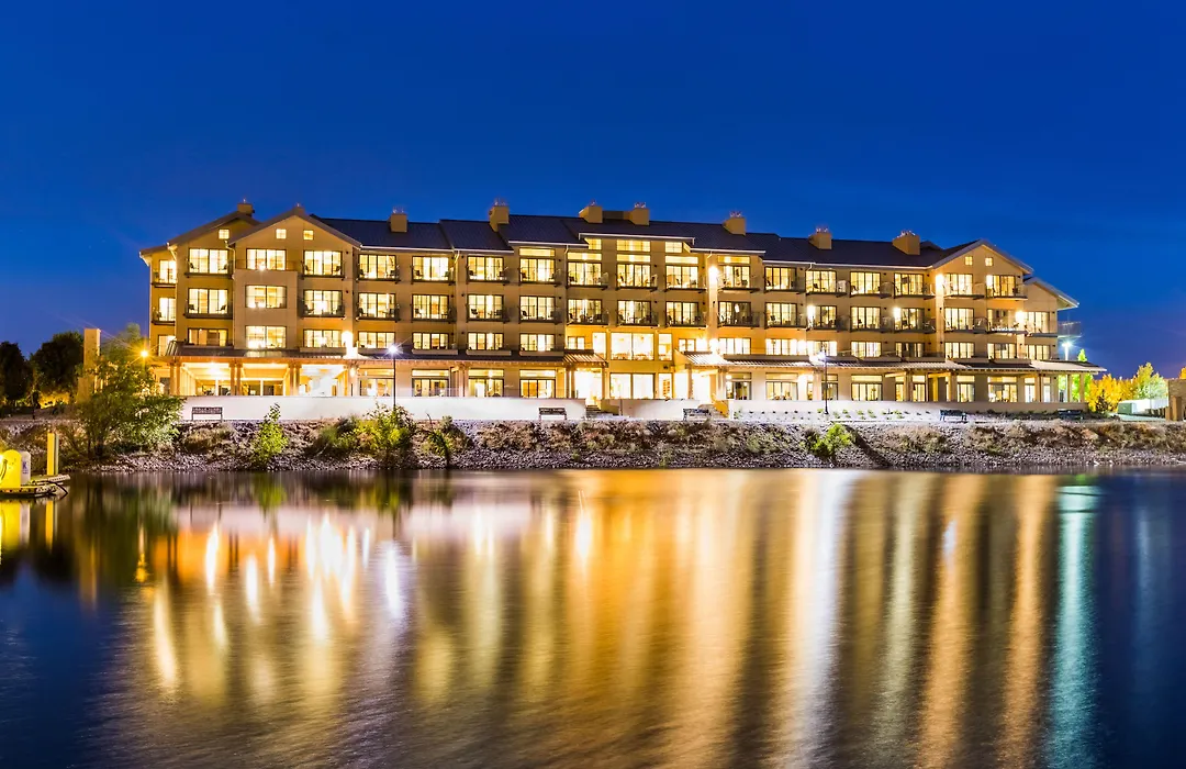 The Lodge At Columbia Point-1
