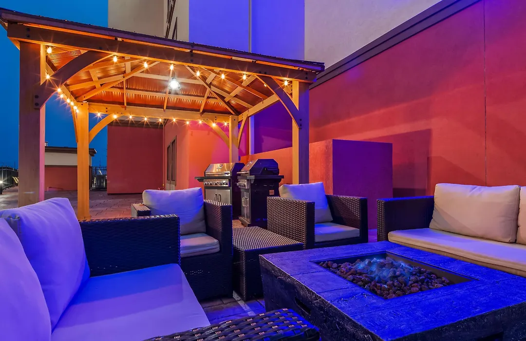Best Western Plus/Executive Residency Elk City-1