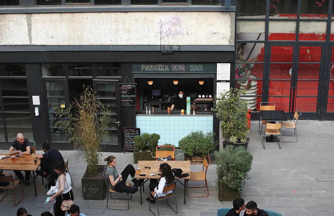 Fabrika Hostel & Suites-1