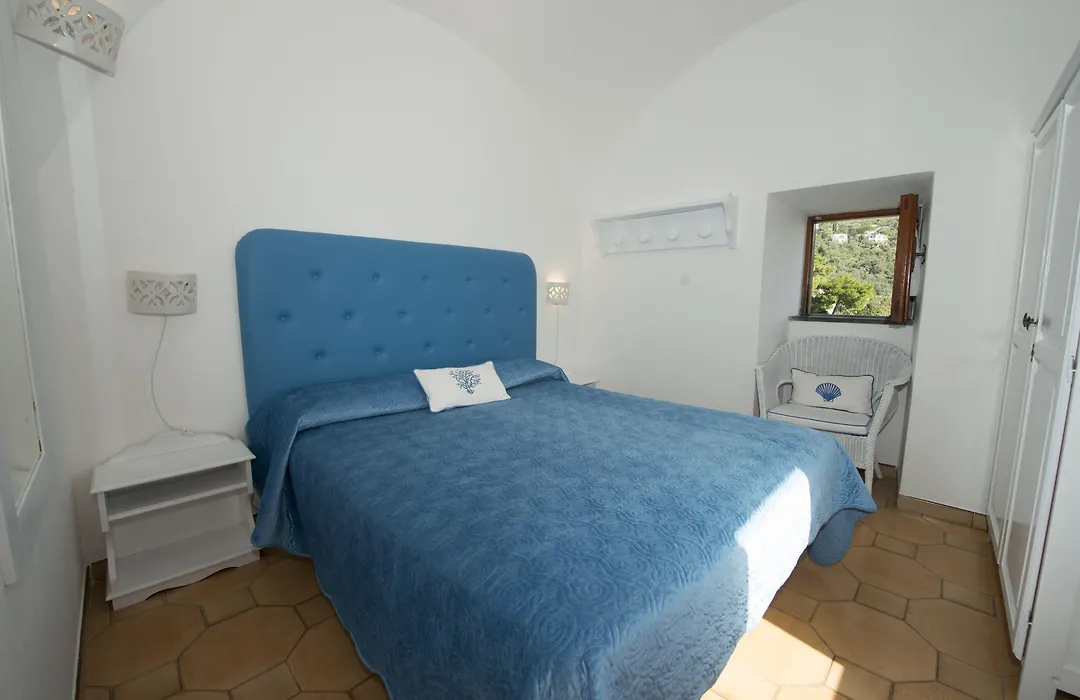 Marina del Cantone Chalet-1