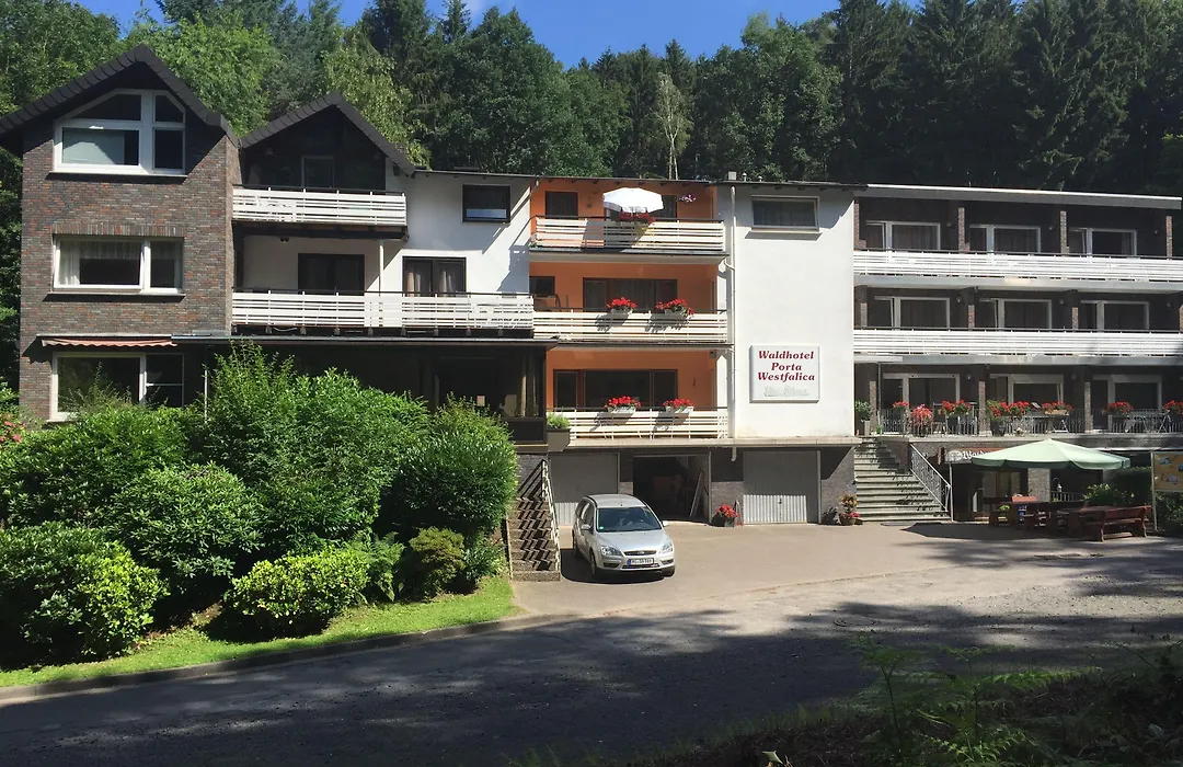 Waldhotel Porta Westfalica-1