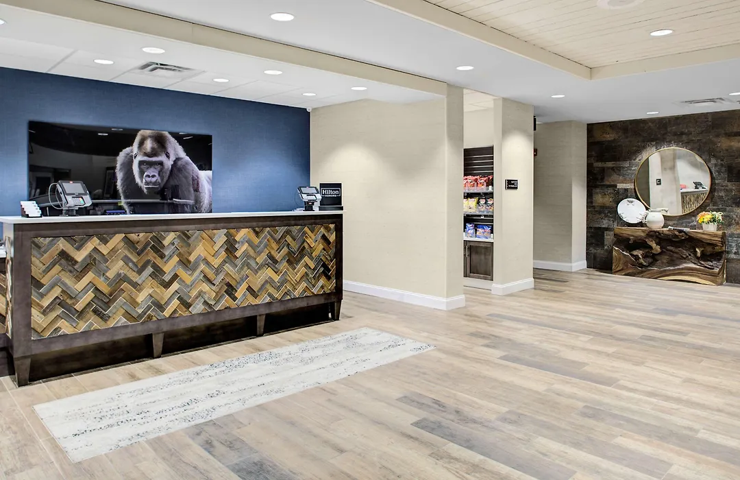 Hampton Inn & Suites By Hilton Pittsburg Kansas Crossing Casino Near Psu-1