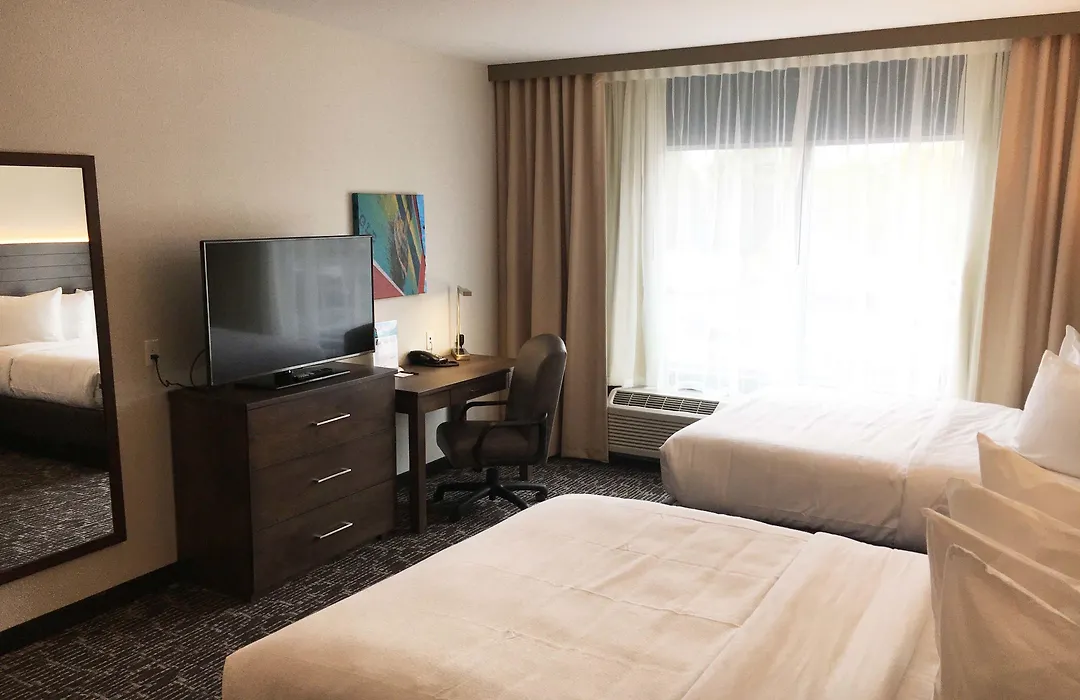 Gundersen Hotel & Suites-1