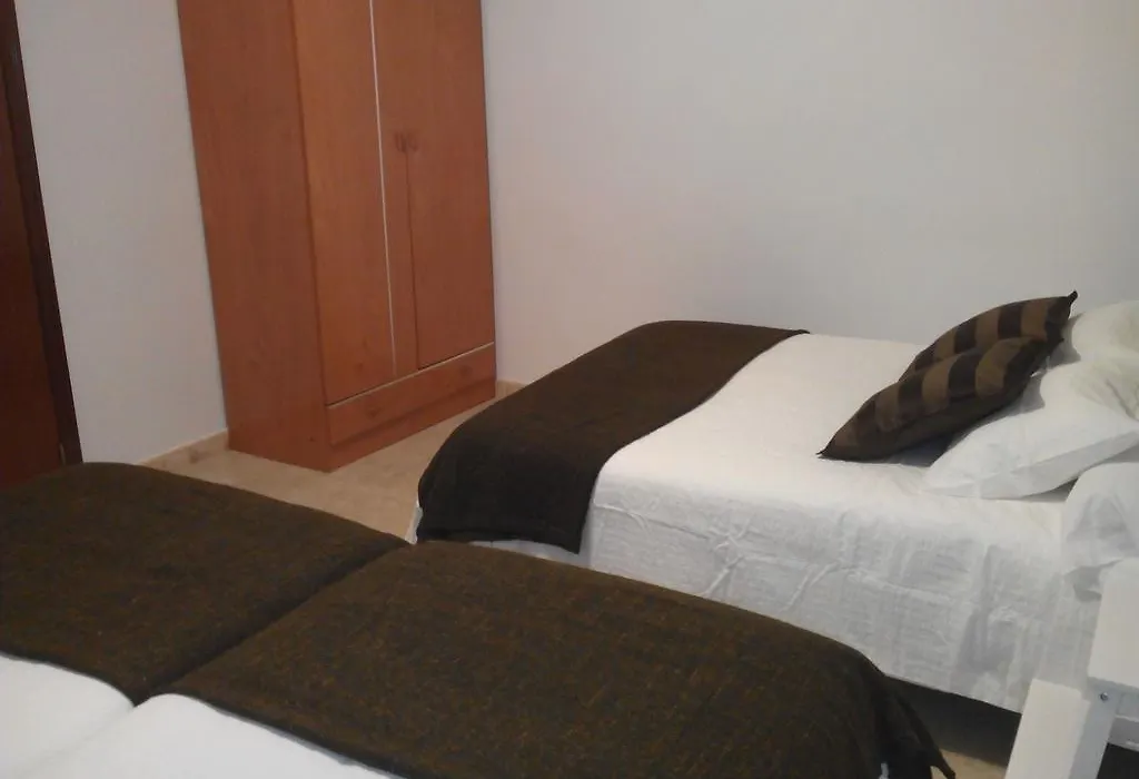 Hostal Meson do Loyo-1