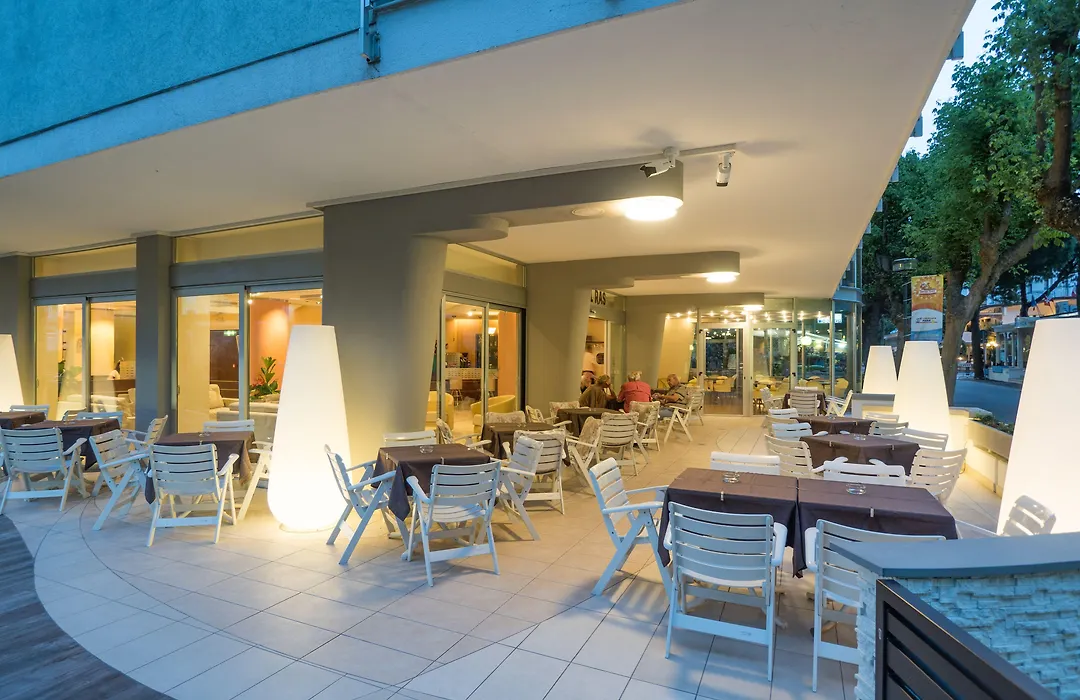 Hotel Ras-1