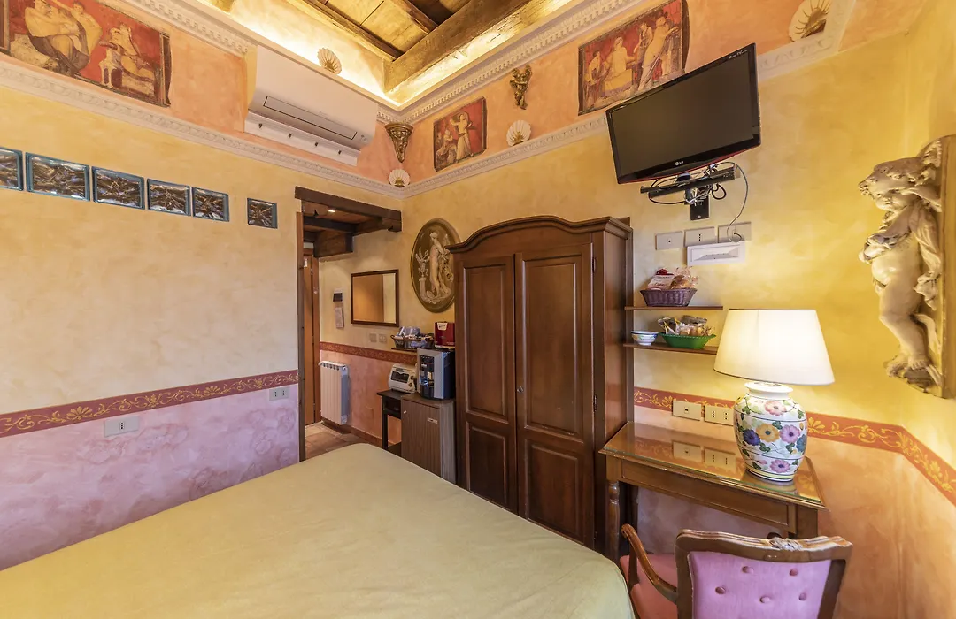 Hotel Barrett-1