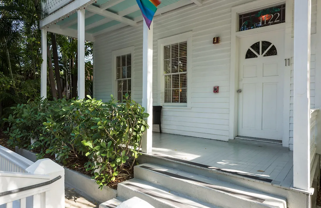 Alexander'S Guesthouse-Adult Exclusive, Lgbtq Friendly-1