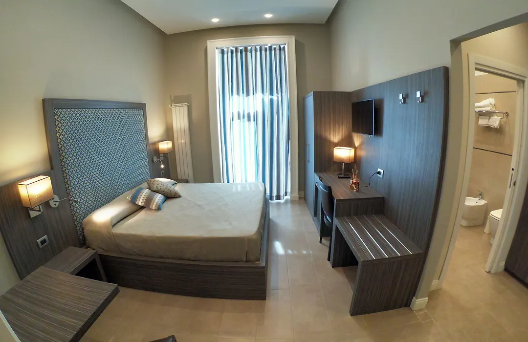 Hotel Ausonia-1