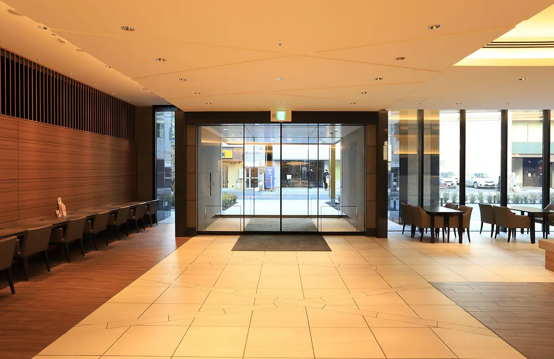 Smile Hotel Premium Osaka Hommachi-1