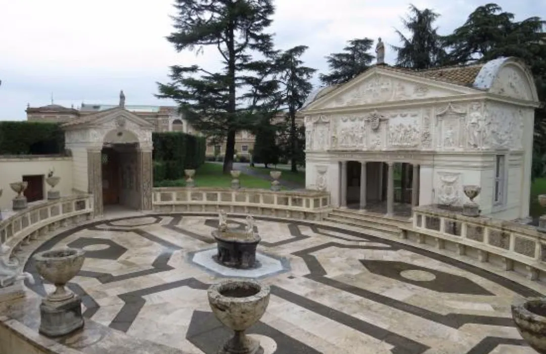 My Bed Vatican Museum-1