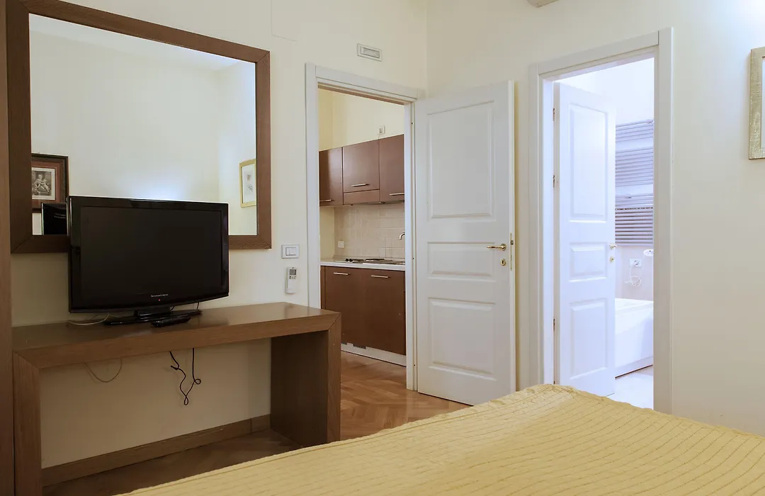Residenza dei Capitani-1