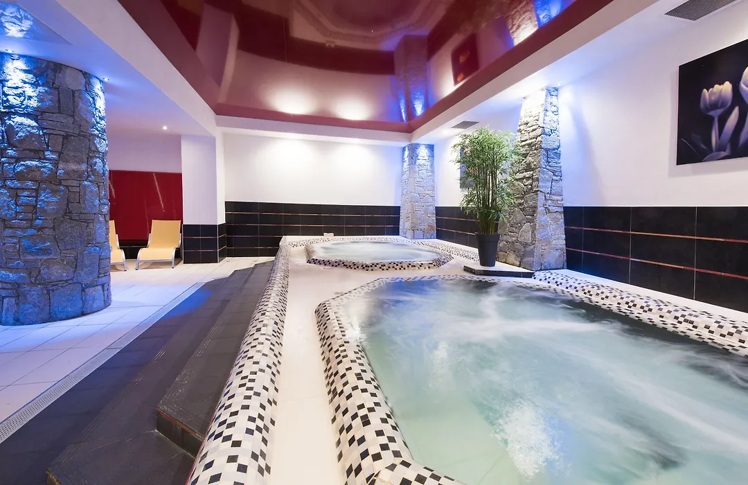 CGH Résidences&Spas Le Centaure-1