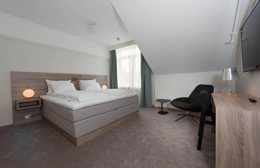 Thon Hotel Parken-1