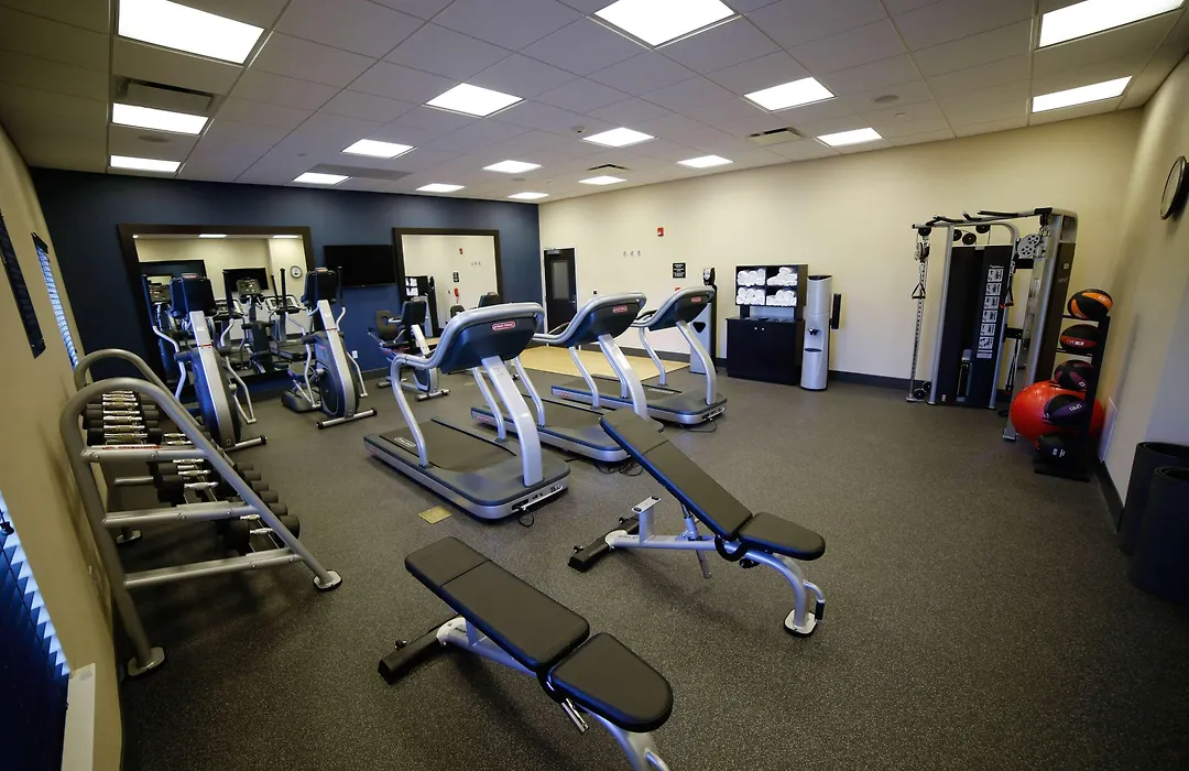 Hampton Inn & Suites Forest City-1