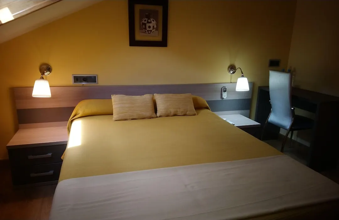 Hostal Doña Juana-1