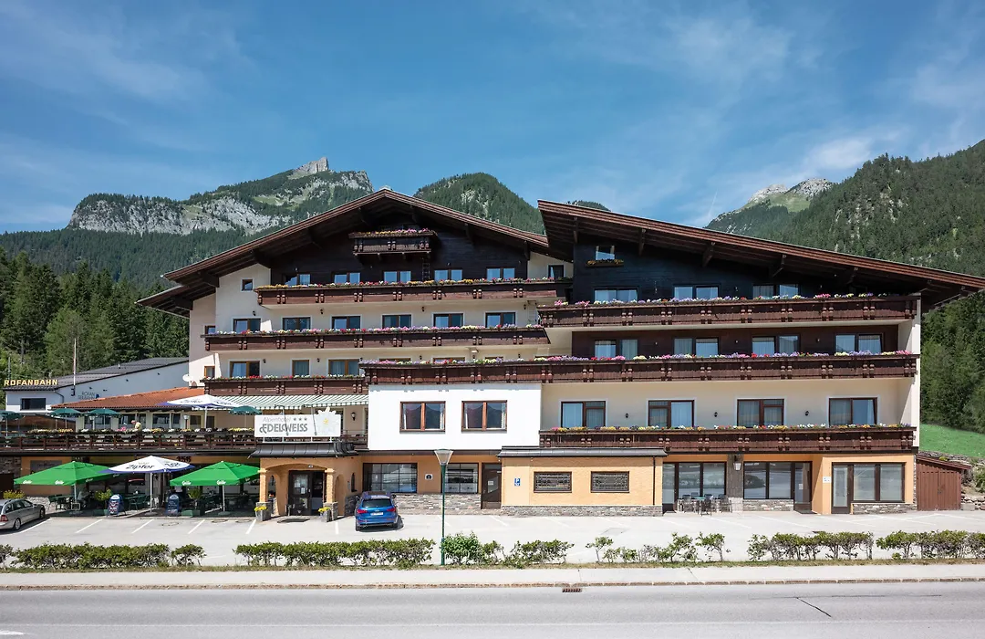 Alpenhotel Edelweiss-1