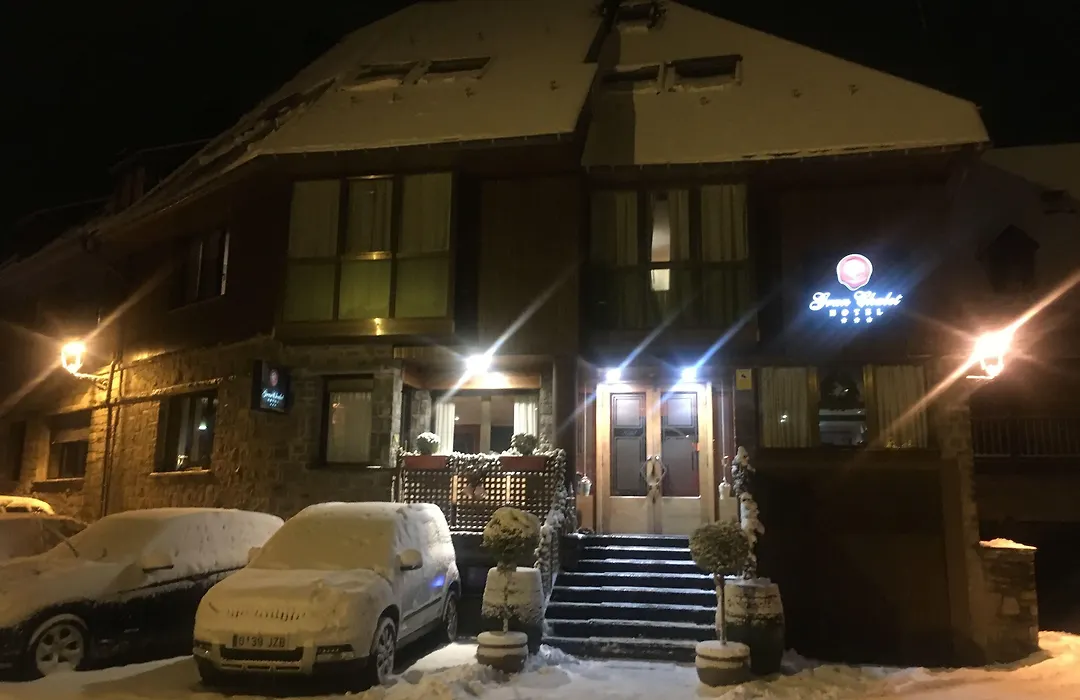 Gran Chalet Hotel & Petit Spa-1