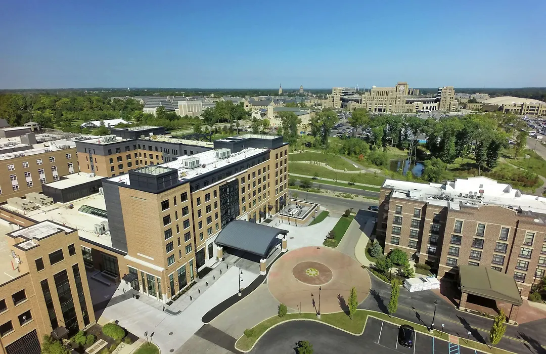 Embassy Suites By Hilton South Bend-1
