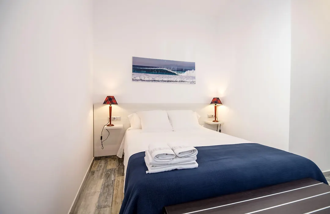 8 Rooms Tarifa-1