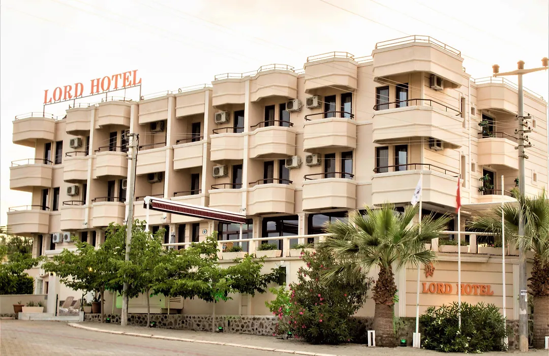 Lord Hotel-1