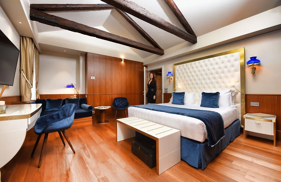 Santa Croce Boutique Hotel-1